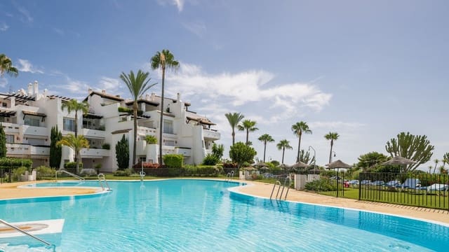 3 chambre Appartement à vendre à Costalita, Estepona avec piscine garage - 1 695 000 € (Ref: 8498450)
