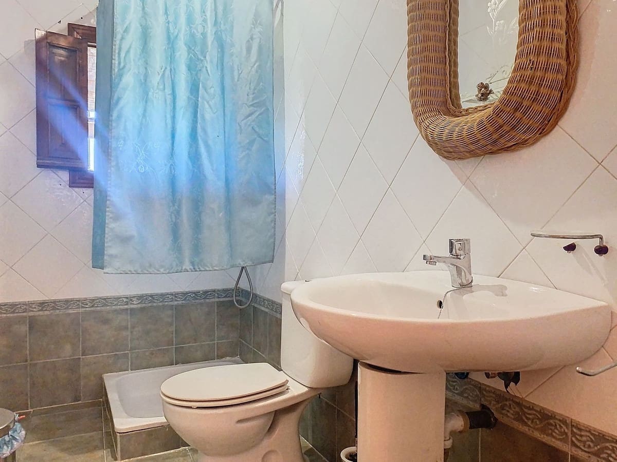 6 soveværelse Villa til salg i Canillas de Aceituno med swimmingpool garage - € 499.000 (Ref: 8517300)
