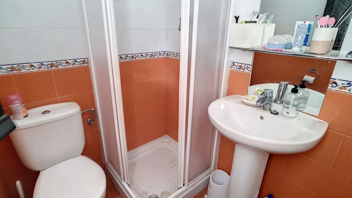 4 soveværelse Villa til salg i Arenas med swimmingpool - € 230.000 (Ref: 8571775)