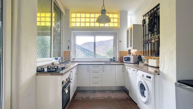 4 sovrum Villa till salu i Arenas med pool - 230 000 € (Ref: 8571775)