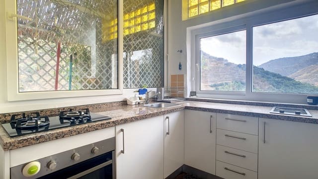 4 sovrum Villa till salu i Arenas med pool - 230 000 € (Ref: 8571775)