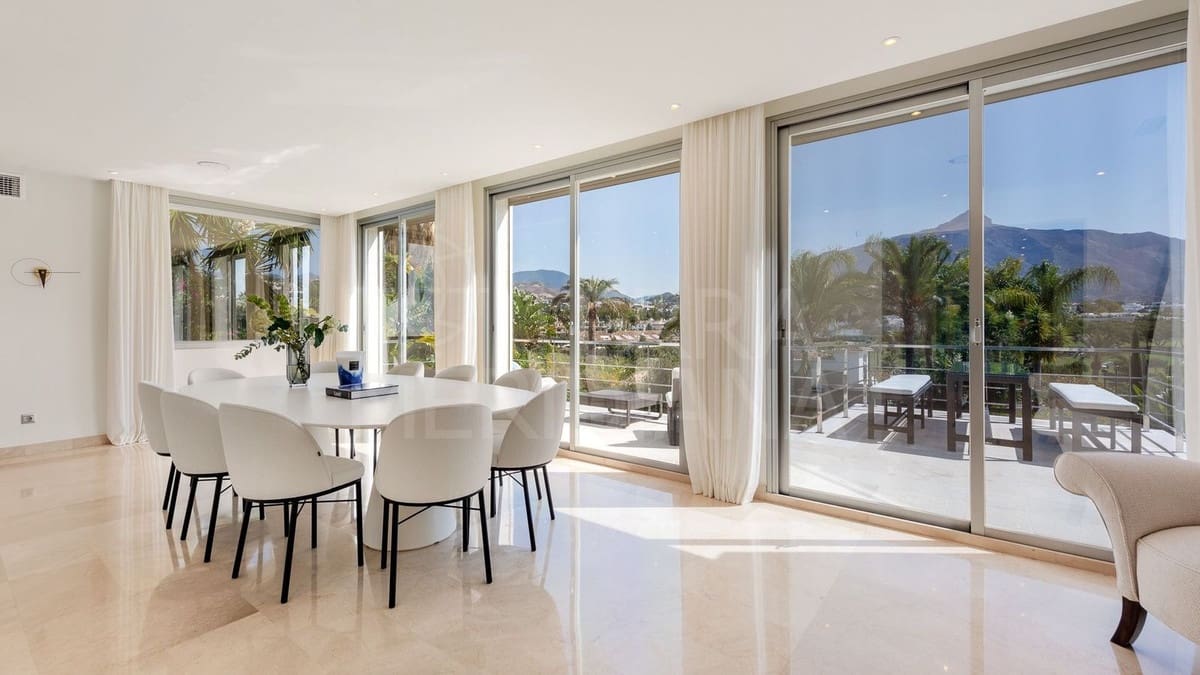 7 slaapkamer Villa te koop in Marbella met zwembad garage - € 5.995.000 (Ref: 8668692)