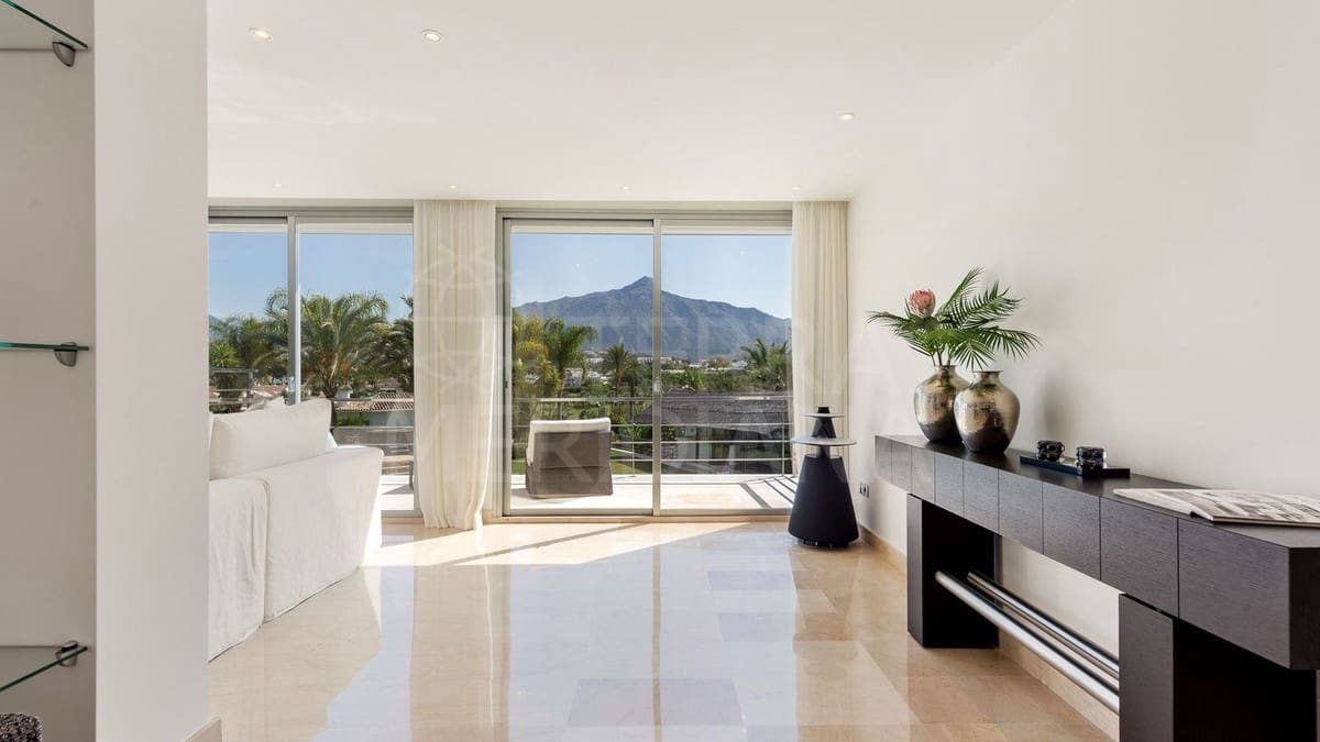 7 slaapkamer Villa te koop in Marbella met zwembad garage - € 5.995.000 (Ref: 8668692)