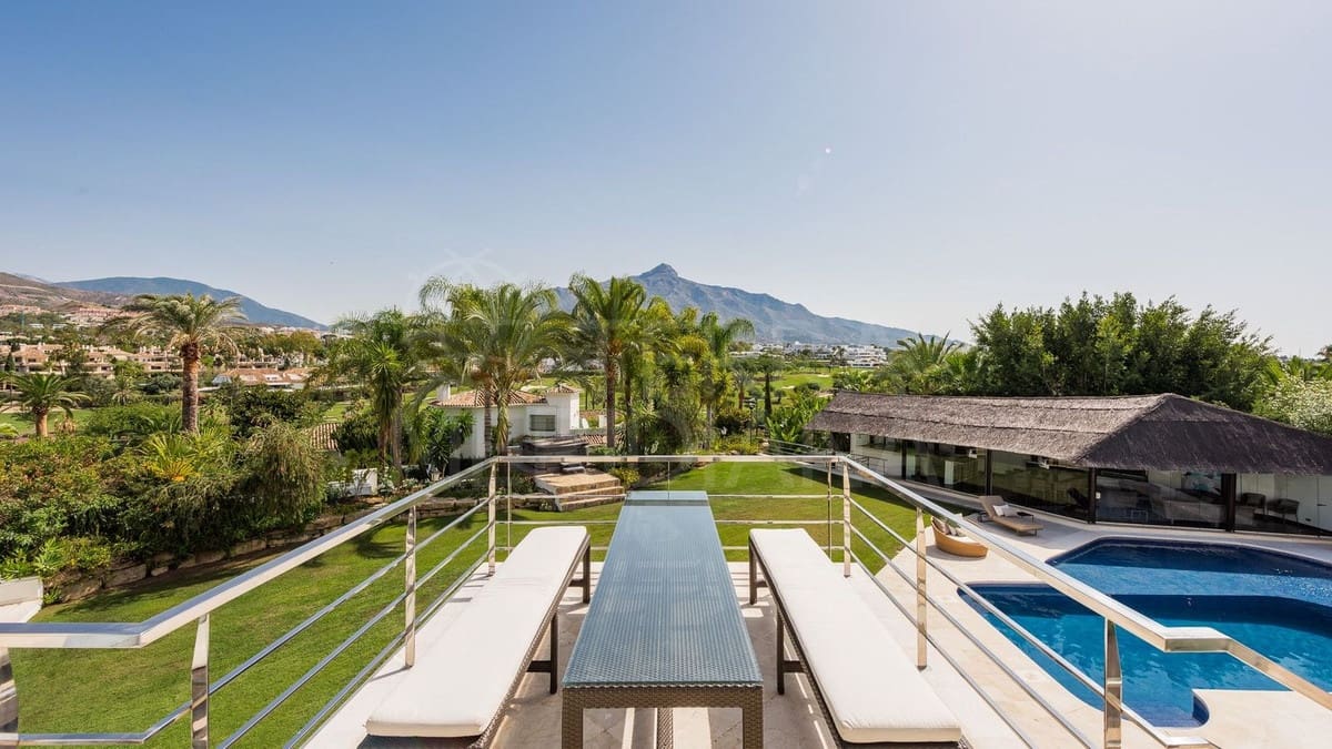 7 slaapkamer Villa te koop in Marbella met zwembad garage - € 5.995.000 (Ref: 8668692)