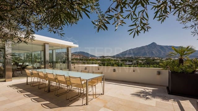 7 soveværelse Villa til salg i Marbella med swimmingpool garage - € 5.995.000 (Ref: 8668692)