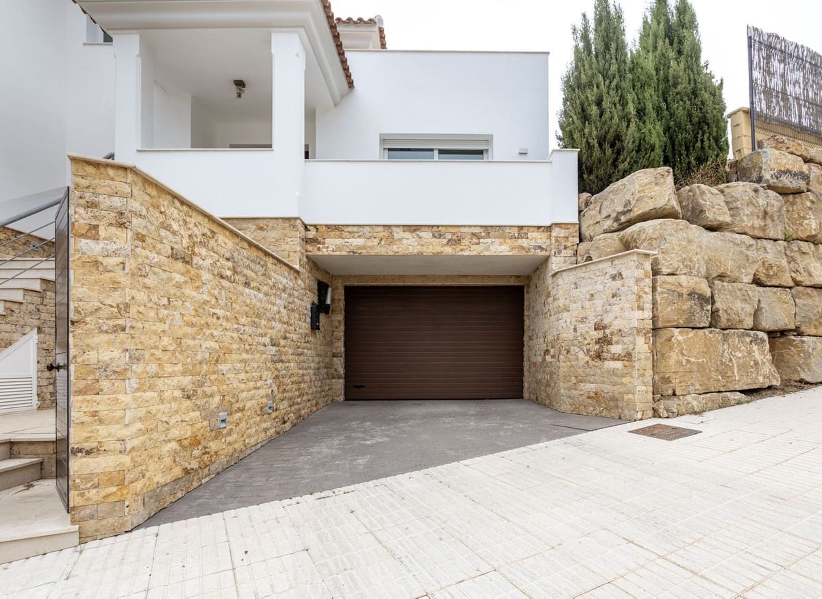 4 soveværelse Villa til salg i Mijas med swimmingpool garage - € 1.500.000 (Ref: 8676229)