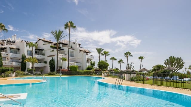 3 soveværelse Lejlighed til salg i Costalita, Estepona med swimmingpool garage - € 1.695.000 (Ref: 8676706)