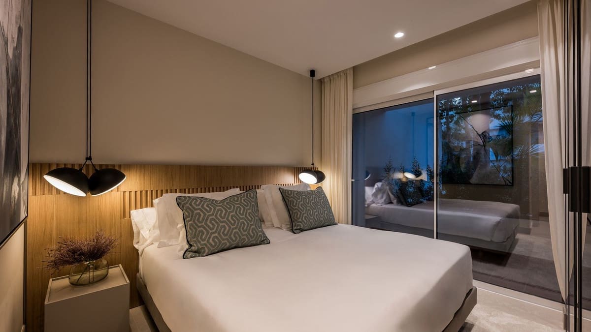 3 soveværelse Lejlighed til salg i Costalita med swimmingpool garage - € 1.695.000 (Ref: 8676706)