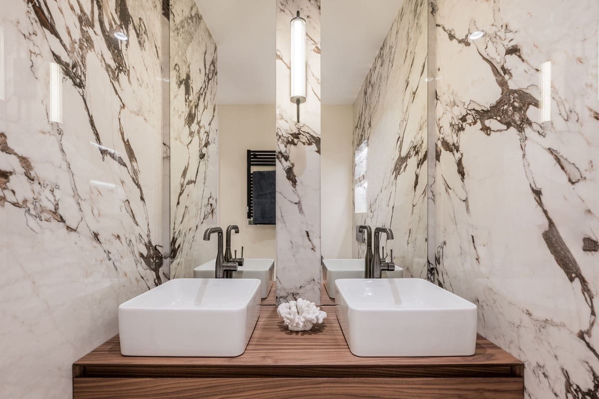 3 soveværelse Lejlighed til salg i Costalita med swimmingpool garage - € 1.695.000 (Ref: 8676706)