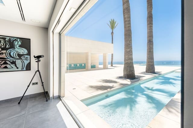 4 Zimmer Villa zu verkaufen in Mijas Costa, Mijas mit Pool Garage - 7.700.000 € (Ref: 8676768)