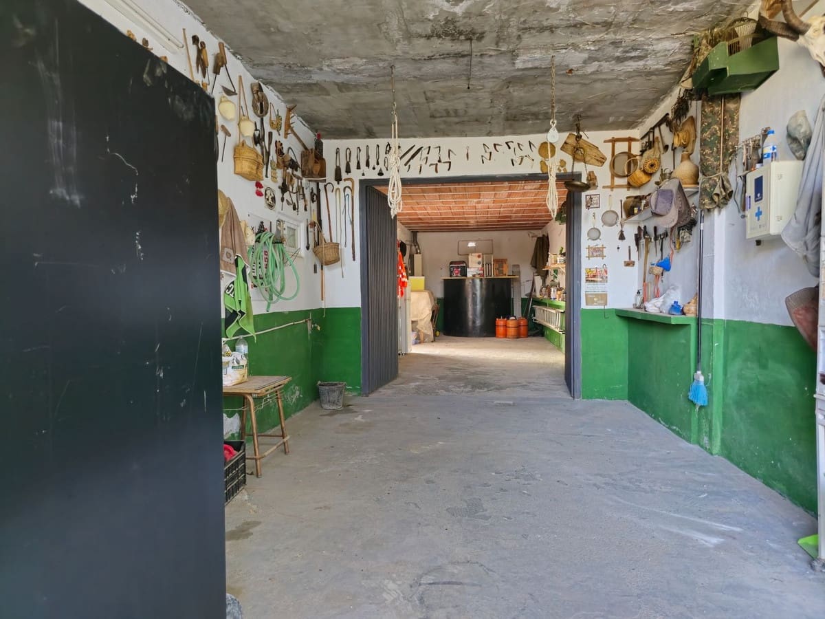 4 sovrum Villa till salu i Alcaucin med garage - 329 000 € (Ref: 8692243)