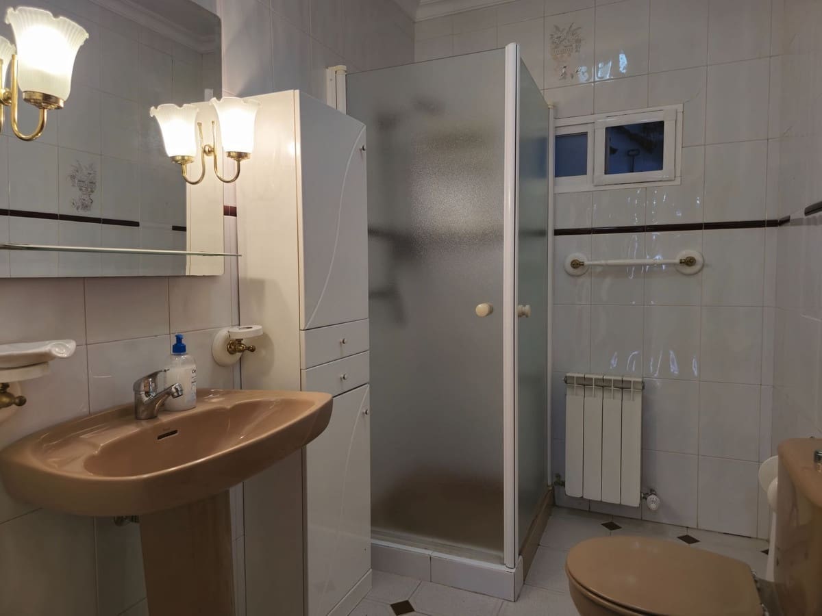 4 sovrum Villa till salu i Alcaucin med garage - 329 000 € (Ref: 8692243)