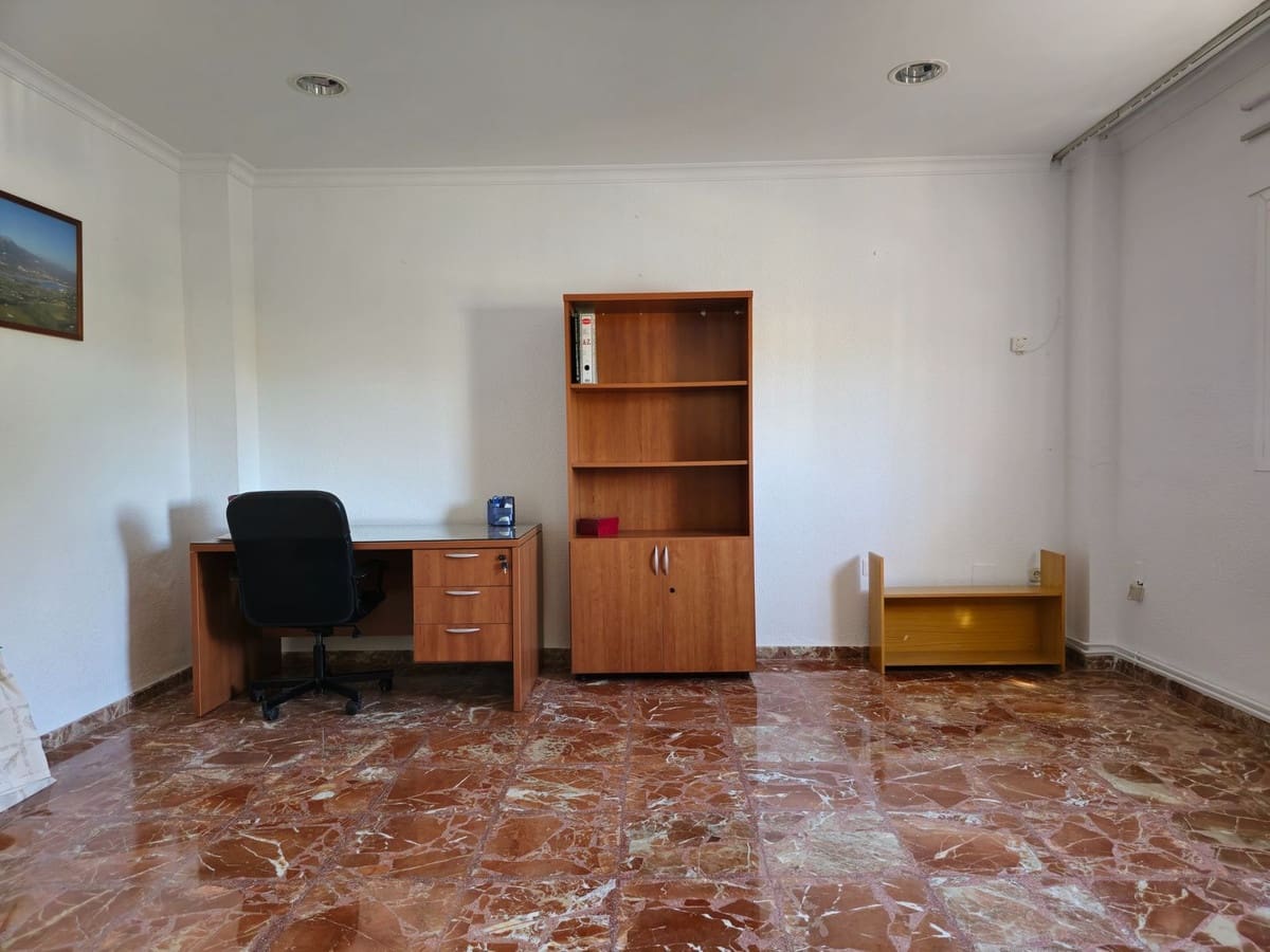 4 sovrum Villa till salu i Alcaucin med garage - 329 000 € (Ref: 8692243)