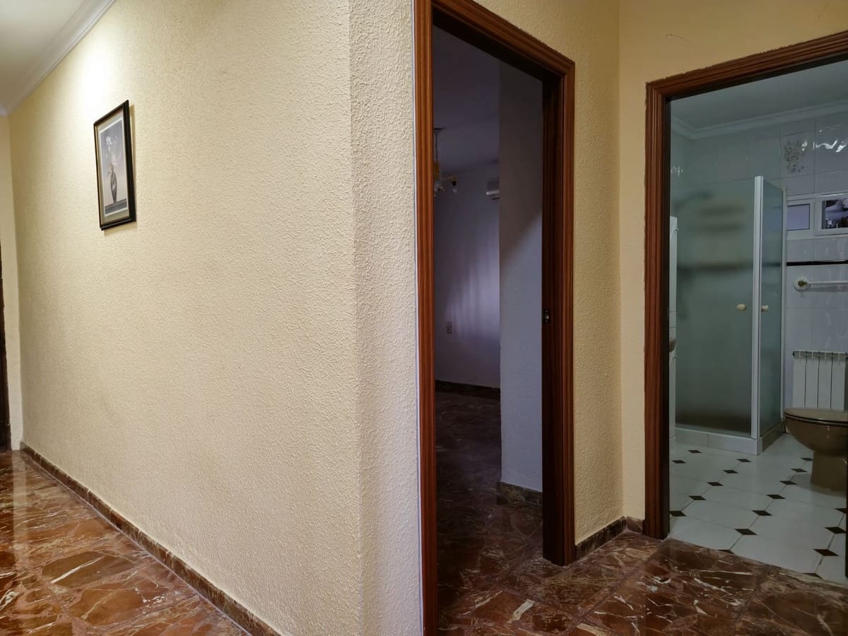 4 sovrum Villa till salu i Alcaucin med garage - 329 000 € (Ref: 8692243)