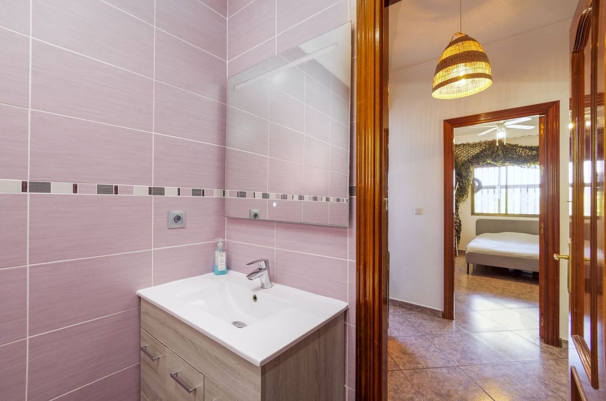 3 soveværelse Villa til salg i Riogordo med swimmingpool garage - € 360.000 (Ref: 8723419)