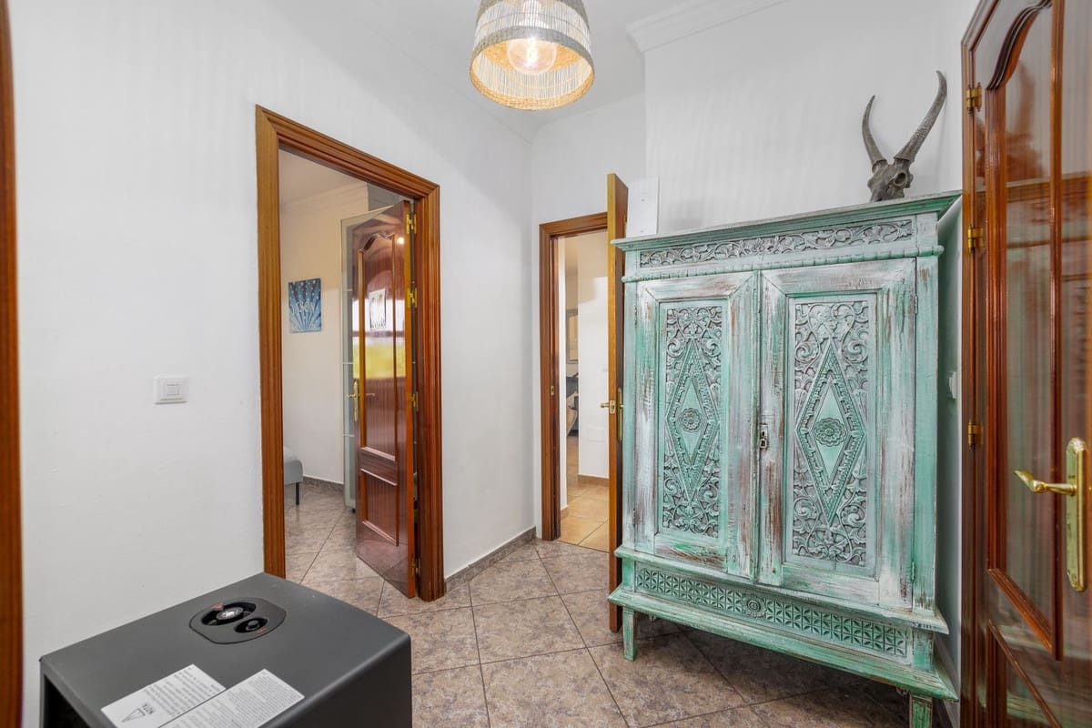 3 soveværelse Villa til salg i Riogordo med swimmingpool garage - € 360.000 (Ref: 8723419)