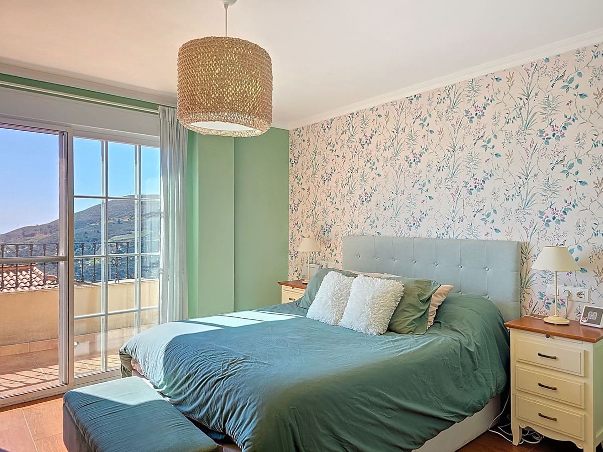 5 soverom Villa til salgs i Gualchos med svømmebasseng garasje - € 339 000 (Ref: 8789823)