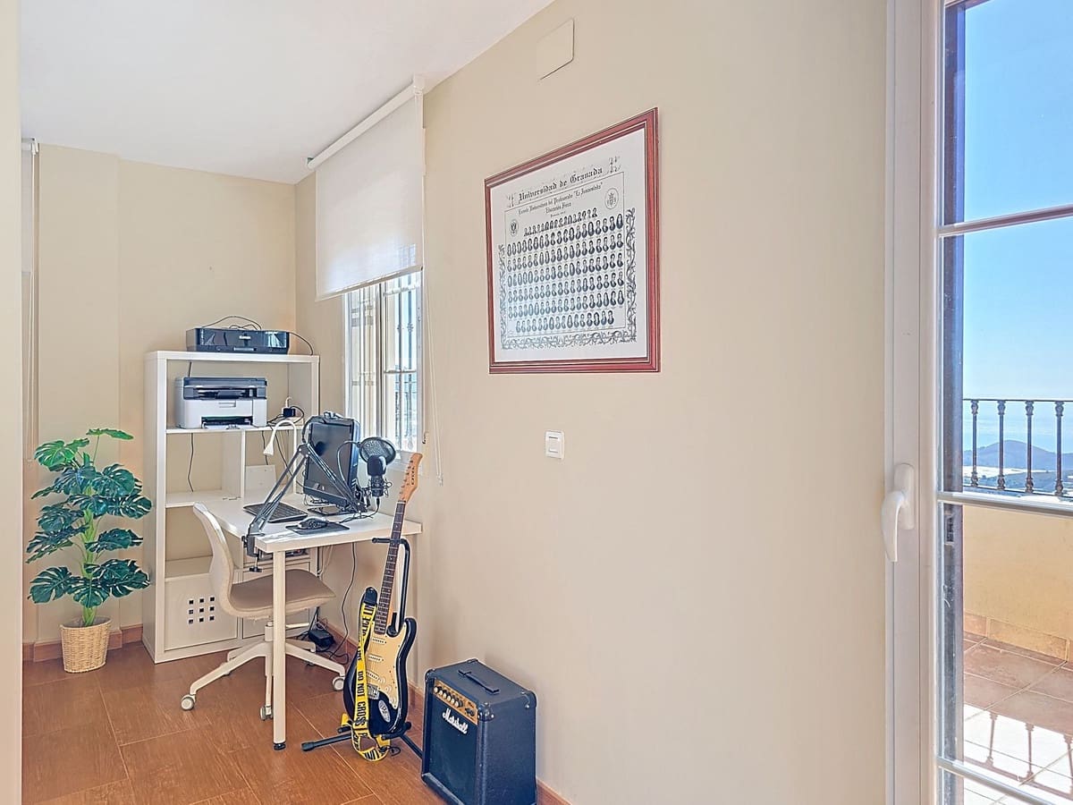 5 soverom Villa til salgs i Gualchos med svømmebasseng garasje - € 339 000 (Ref: 8789823)