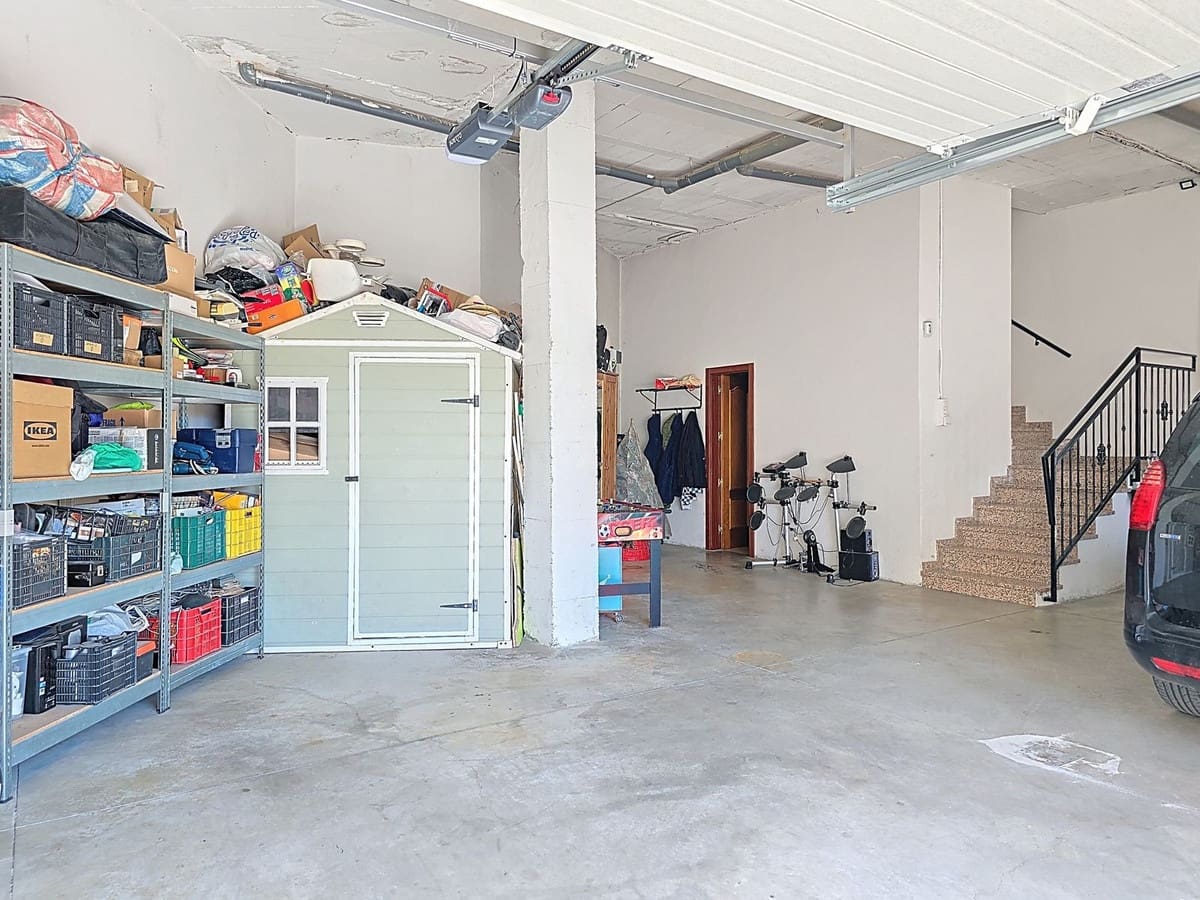 5 soverom Villa til salgs i Gualchos med svømmebasseng garasje - € 339 000 (Ref: 8789823)