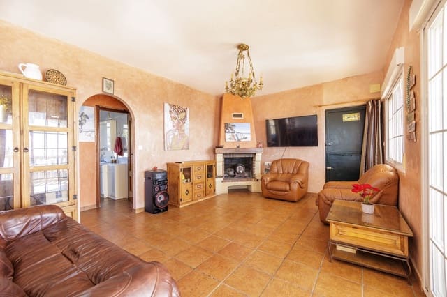 2 slaapkamer Finca/Landhuis te koop in Salobreña met zwembad garage - € 265.000 (Ref: 8800277)