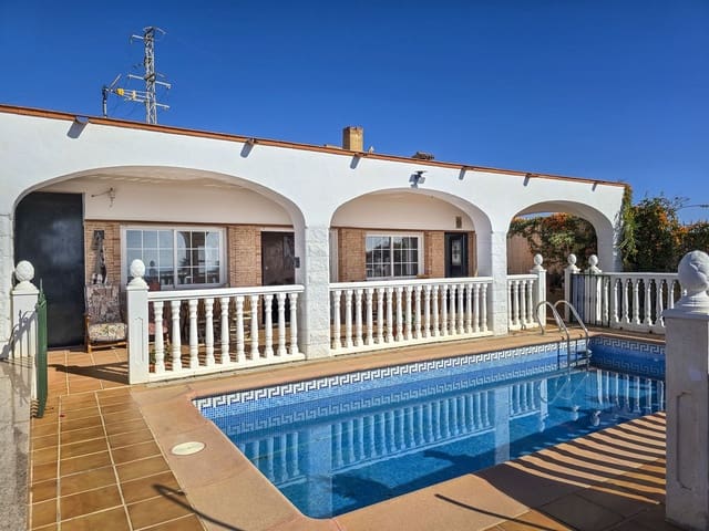 2 slaapkamer Finca/Landhuis te koop in Salobreña met zwembad garage - € 265.000 (Ref: 8800277)