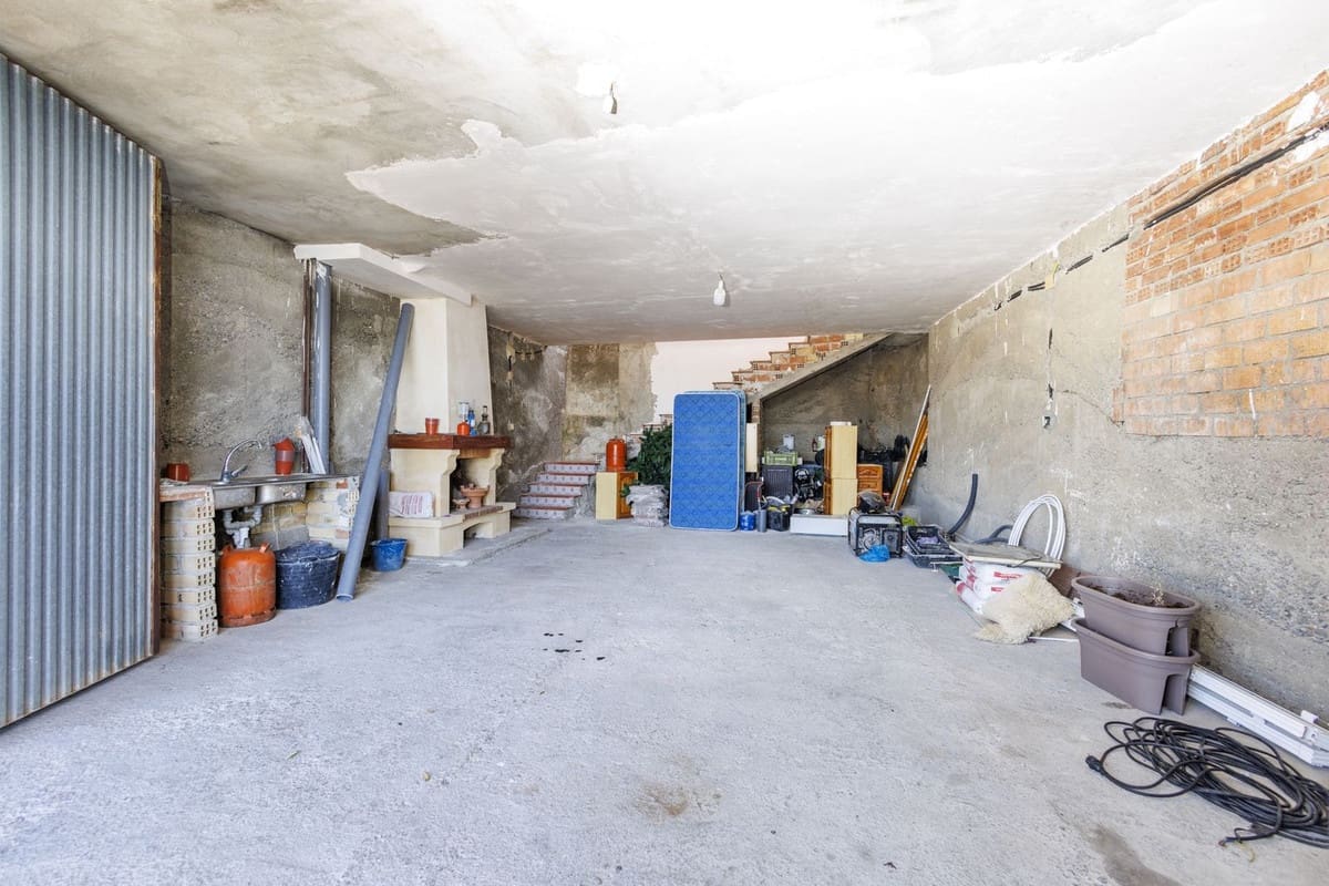 Finca/Casa Rural de 2 habitaciones en Salobreña en venta con piscina garaje - 265.000 € (Ref: 8800277)