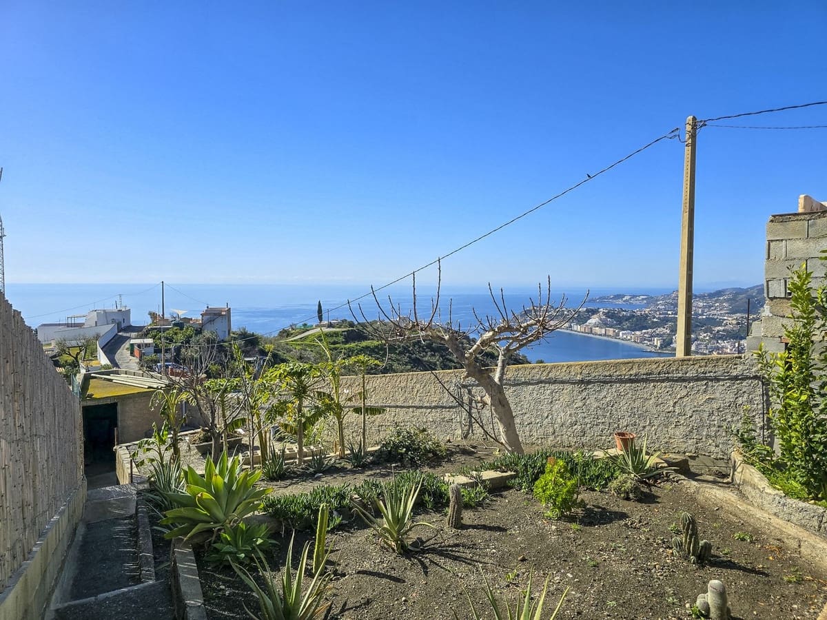 Finca/Casa Rural de 2 habitaciones en Salobreña en venta con piscina garaje - 265.000 € (Ref: 8800277)