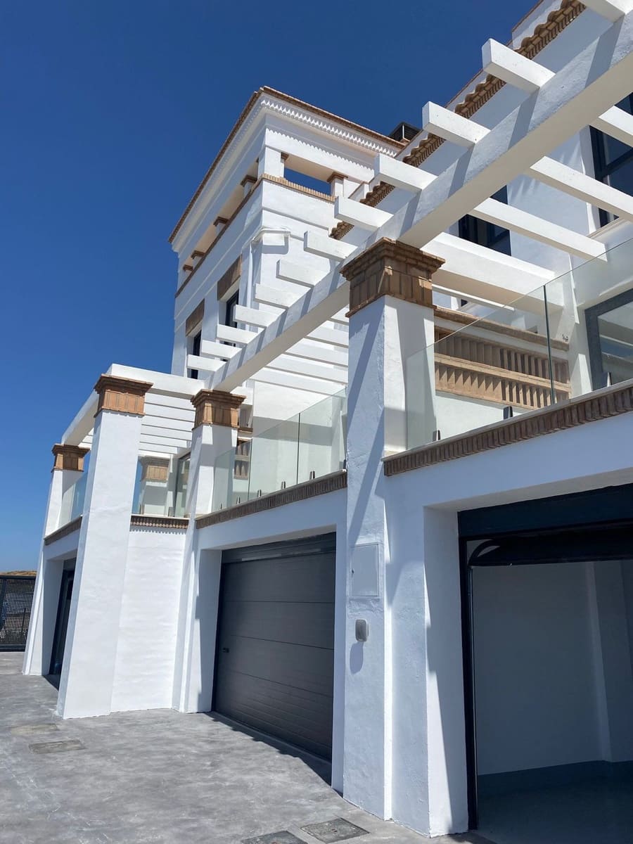 2 sypialnia Dom blizniak na sprzedaż w Torrox z basenem garażem - 347 000 € (Ref: 8805545)