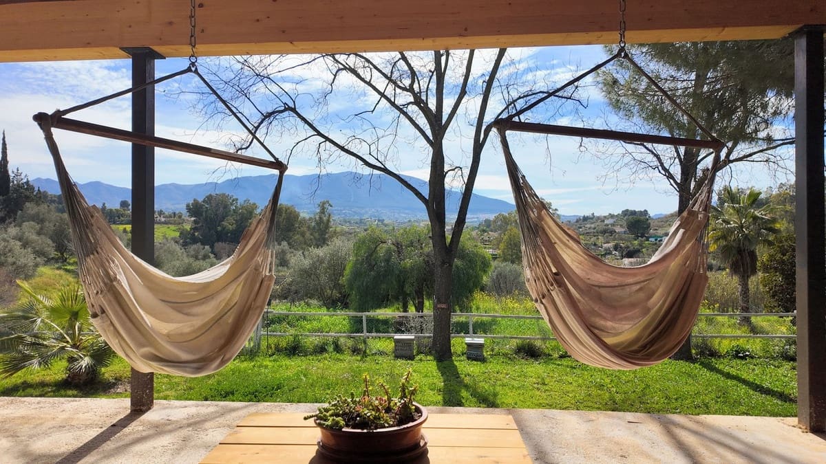 Chalet de 3 habitaciones en Cártama en venta con piscina - 525.000 € (Ref: 8852176)