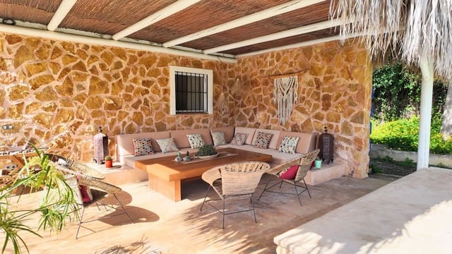 3 bedroom Villa for sale in Cártama with pool - € 525,000 (Ref: 8852176)