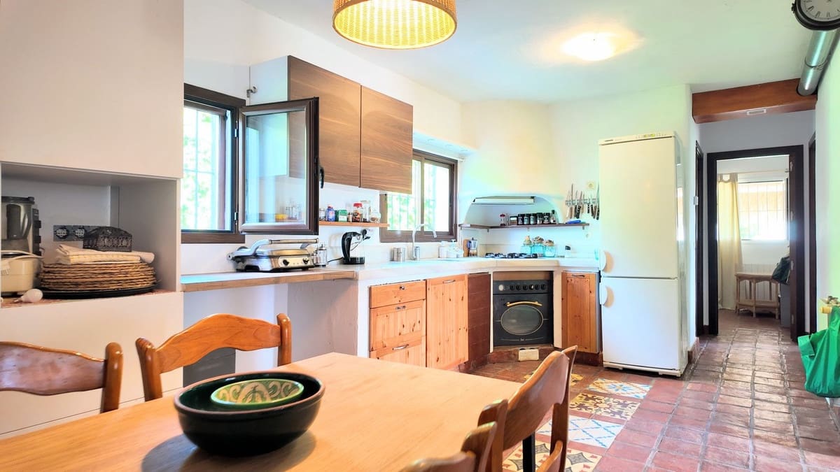 3 soveværelse Villa til salg i Cartama med swimmingpool - € 525.000 (Ref: 8852176)