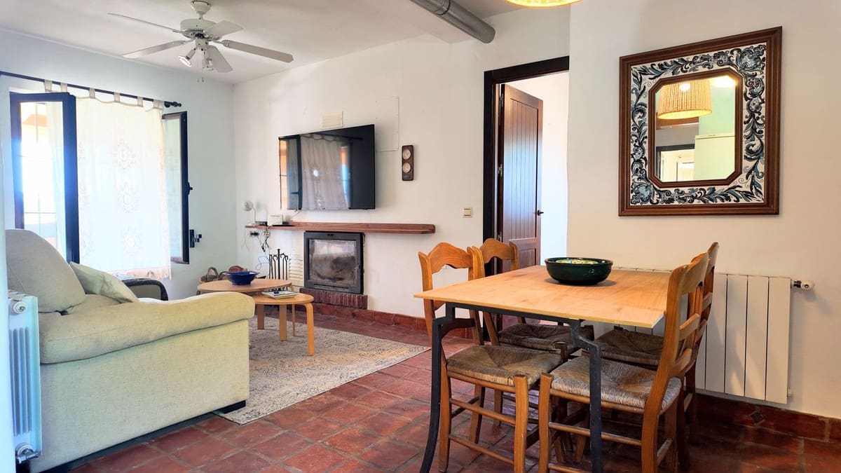 3 soveværelse Villa til salg i Cartama med swimmingpool - € 525.000 (Ref: 8852176)