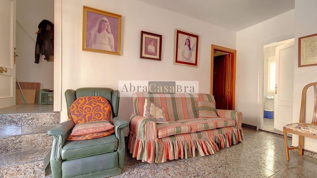 3 sovrum Hus till salu i Alcaucin - 199 999 € (Ref: 8866317)