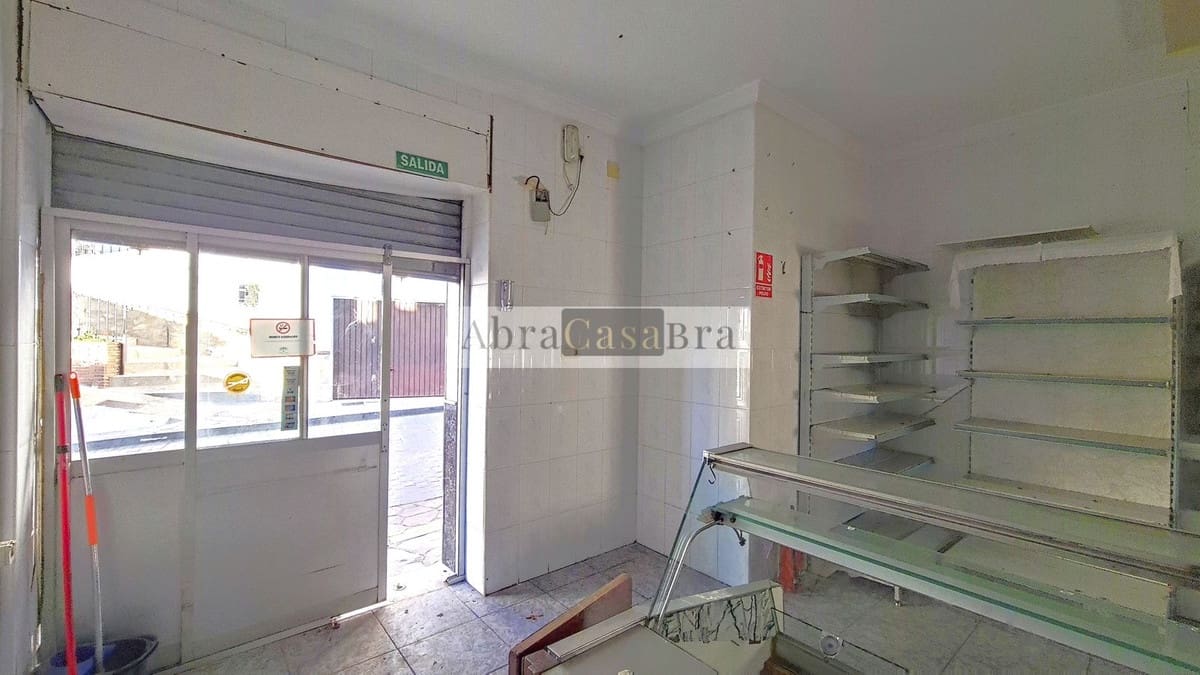 3 sovrum Hus till salu i Alcaucin - 199 999 € (Ref: 8866317)