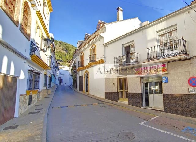 3 sovrum Hus till salu i Alcaucín - 199 999 € (Ref: 8866317)