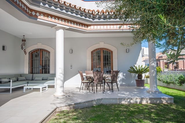 4 chambre Villa/Maison à vendre à Fuengirola avec piscine garage - 3 000 000 € (Ref: 8875983)