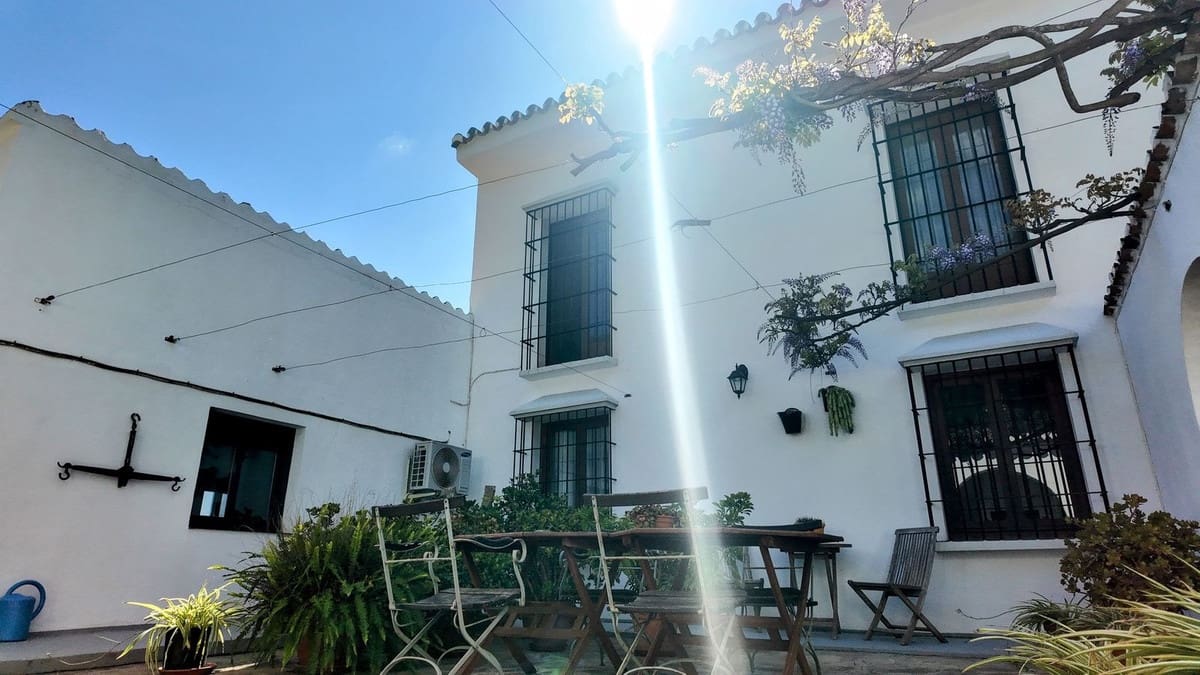 7 soveværelse Villa til salg i Alora med swimmingpool garage - € 1.199.000 (Ref: 8905892)