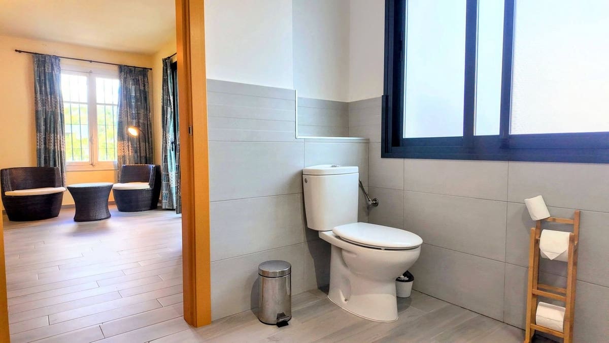 7 soveværelse Villa til salg i Alora med swimmingpool garage - € 1.199.000 (Ref: 8905892)