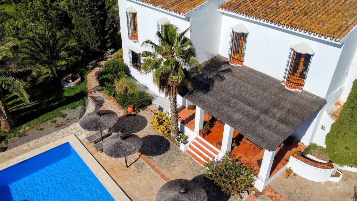 7 soveværelse Villa til salg i Alora med swimmingpool garage - € 1.199.000 (Ref: 8905892)