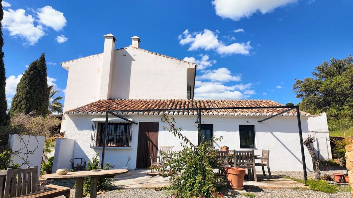 7 slaapkamer Villa te koop in Alora met zwembad garage - € 1.195.000 (Ref: 8905892)