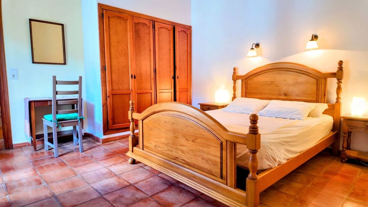 7 slaapkamer Villa te koop in Alora met zwembad garage - € 1.195.000 (Ref: 8905892)