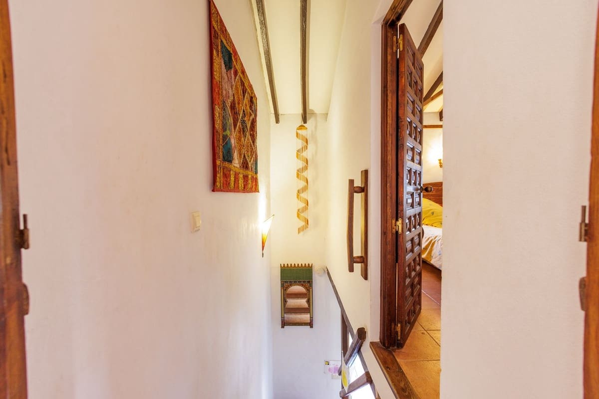 6 camera da letto Finca/Casa di Campagna in vendita in Comares con piscina - 324.500 € (Rif: 8908183)