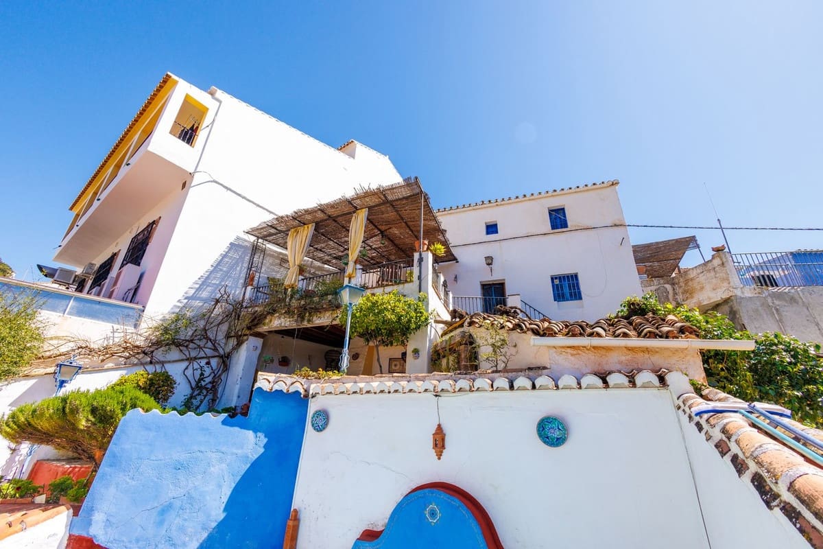 6 camera da letto Finca/Casa di Campagna in vendita in Comares con piscina - 324.500 € (Rif: 8908183)