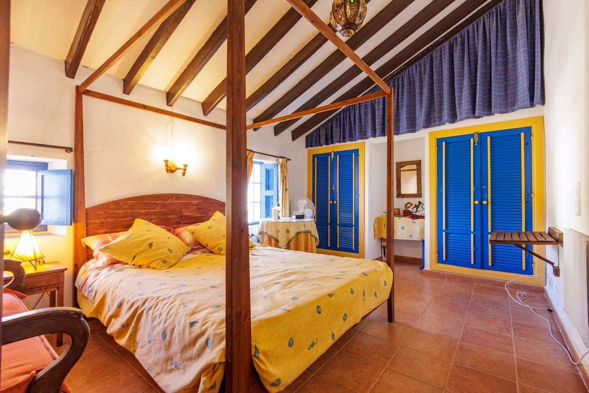 6 camera da letto Finca/Casa di Campagna in vendita in Comares con piscina - 324.500 € (Rif: 8908183)