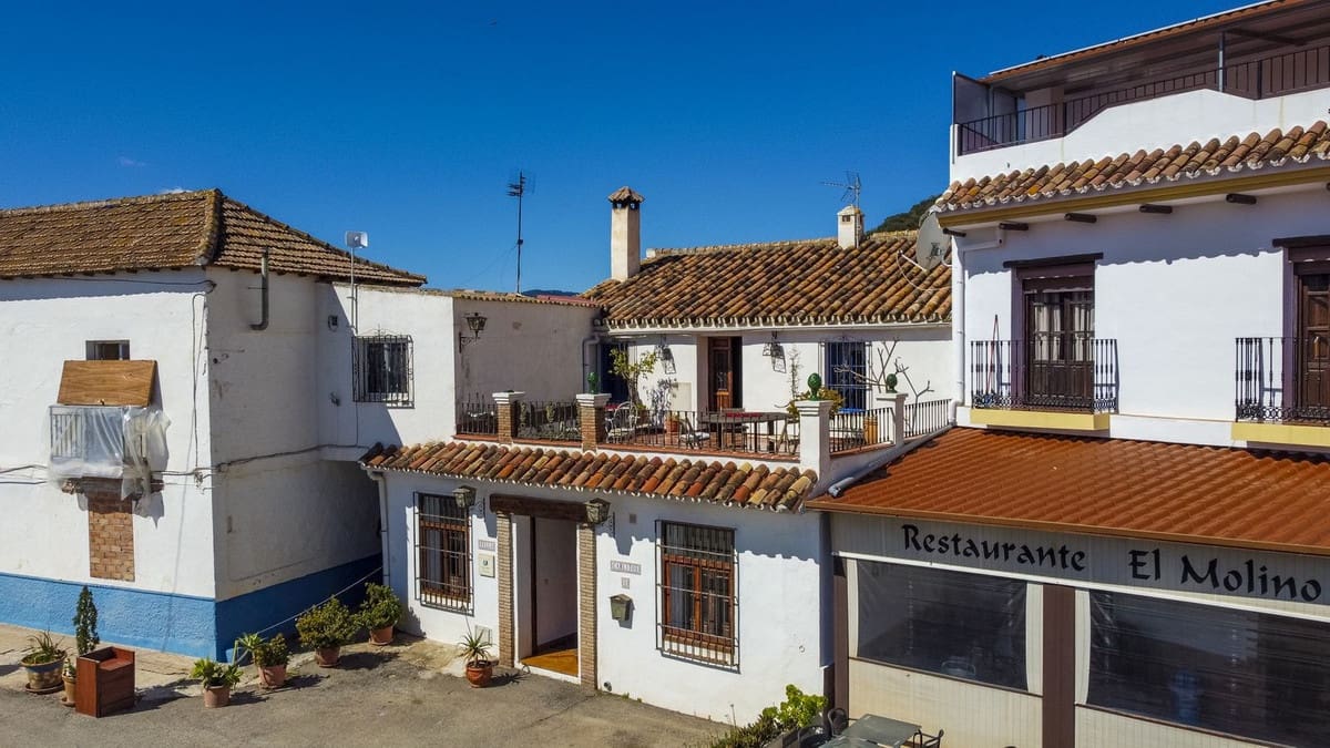 6 camera da letto Finca/Casa di Campagna in vendita in Comares con piscina - 324.500 € (Rif: 8908183)