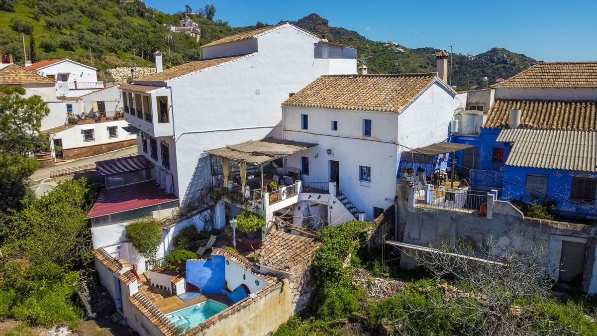 6 camera da letto Finca/Casa di Campagna in vendita in Comares con piscina - 324.500 € (Rif: 8908183)