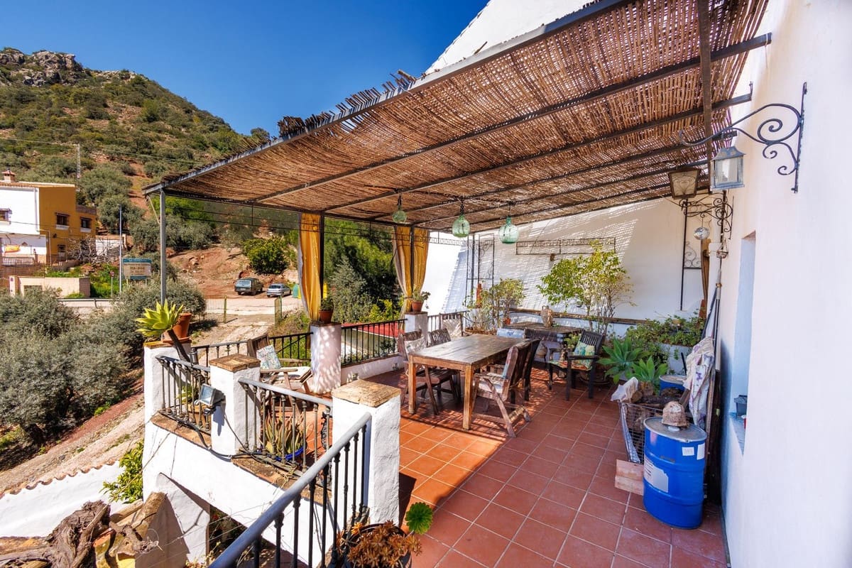 6 camera da letto Finca/Casa di Campagna in vendita in Comares con piscina - 324.500 € (Rif: 8908183)