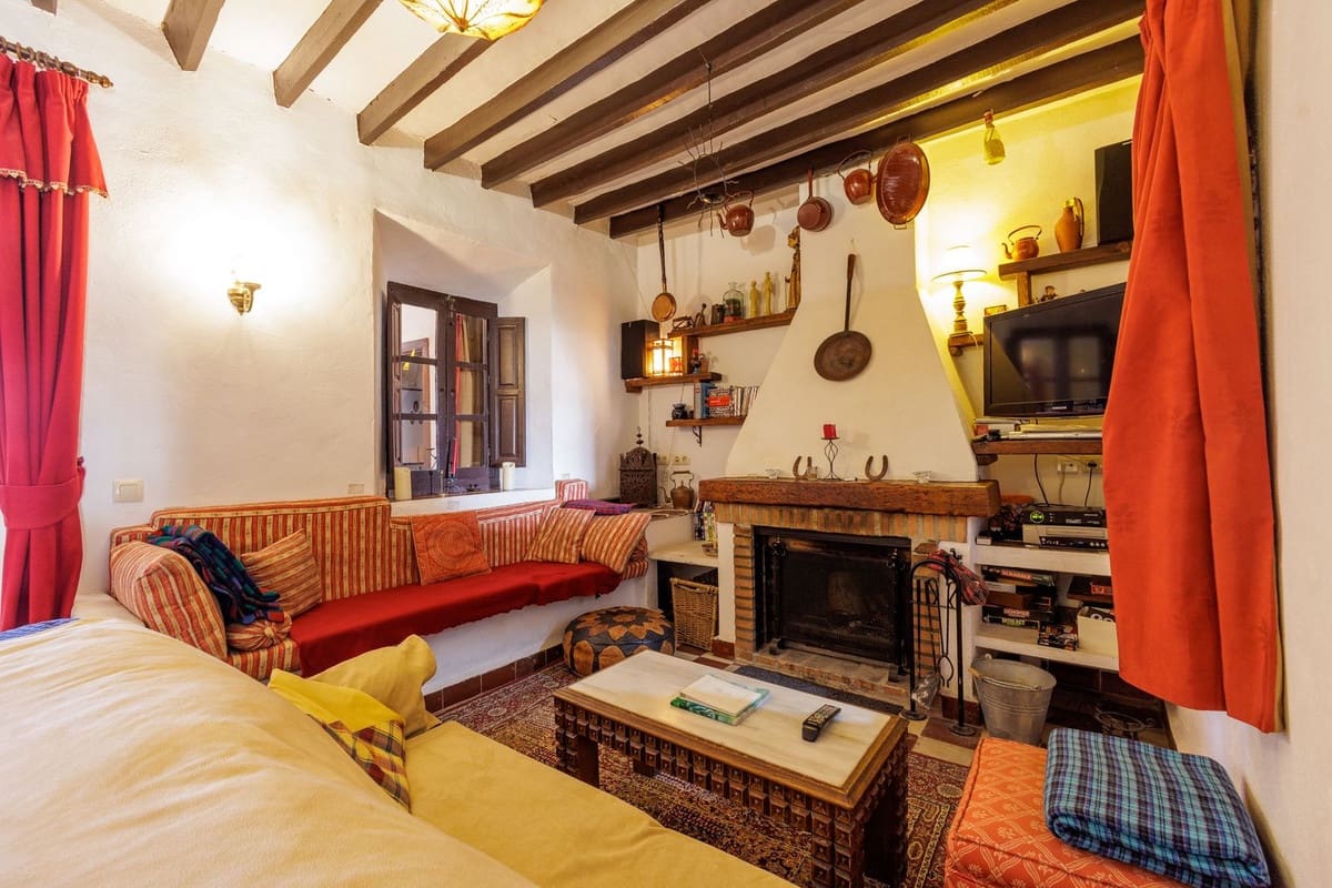 6 camera da letto Finca/Casa di Campagna in vendita in Comares con piscina - 324.500 € (Rif: 8908183)