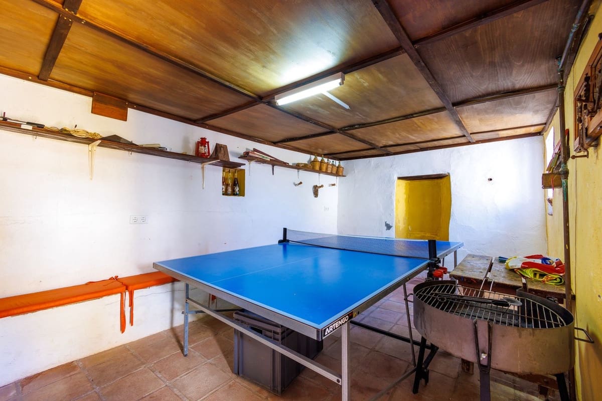 6 camera da letto Finca/Casa di Campagna in vendita in Comares con piscina - 324.500 € (Rif: 8908183)