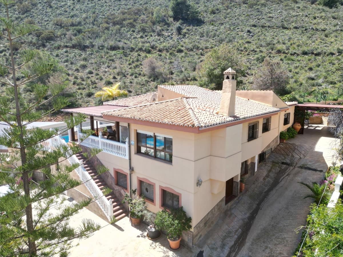 3 quarto Moradia para venda em Gualchos com piscina garagem - 650 000 € (Ref: 8912592)